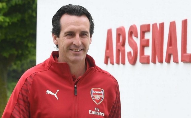 HLV Emery ủng hộ quyết định từ giã tuyển Đức của Ozil - 1 HLV Unai Emery ủng hộ quyết định từ giã ĐT Đức của Ozil