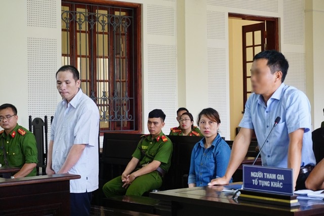 Không chứng minh được bị bắt bên kia biên giới, người Lào lĩnh án tử - 2 Cán bộ lập biên bản của Đồn BP Nậm Cắn, người phiên dịch và người làm chứng khẳng định Lầu Giống Dê bị bắt giữ tại địa bàn bản Tiền Tiêu, xã Nậm Cắn, Kỳ Sơn.