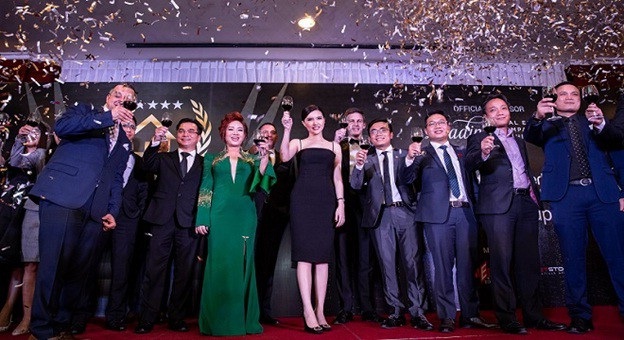 Dot Property Vietnam Awards 2018 công bố đơn vị thắng giải - 1 Dot Property Vietnam Awards 2018 công bố đơn vị thắng giải - 1