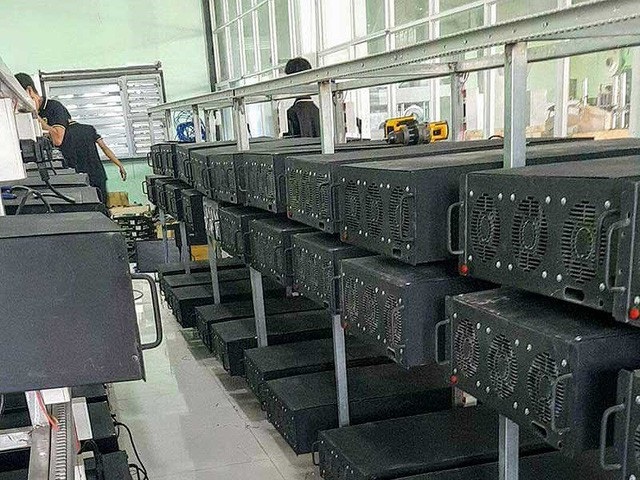 Bộ Công an chính thức lên tiếng vụ nhập khẩu máy đào tiền ảo - 1
Các loại máy này dự kiến sẽ bị ngừng nhập khẩu (ảnh minh họa)
