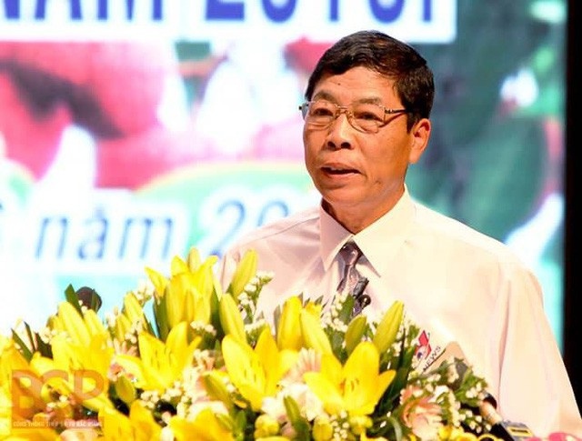 Vụ vải thiều thành công nhất trong lịch sử, Chủ tịch tỉnh Bắc Giang tri ân báo chí! - 3
Bí thư tỉnh ủy Bắc Giang Bùi Văn Hải phát biểu tại Diễn đàn kinh tế về sản xuất, tiêu thụ vải thiều và các sản phẩm nông sản chủ lực, đặc trưng của tỉnh Bắc Giang năm 2018.