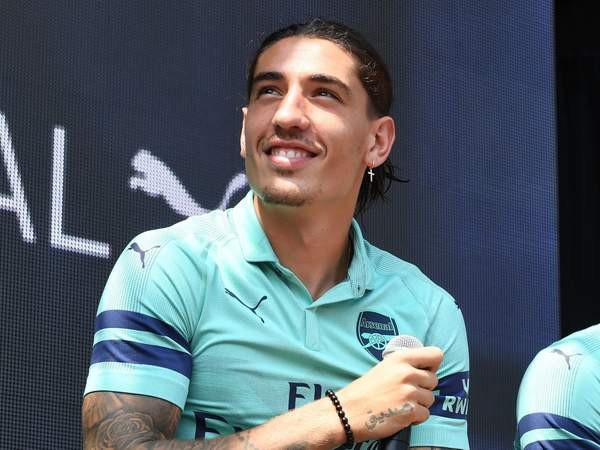 Bellerin khẳng định đang hạnh phúc ở Arsenal - 1
Bellerin khẳng định đang hạnh phúc ở Arsenal