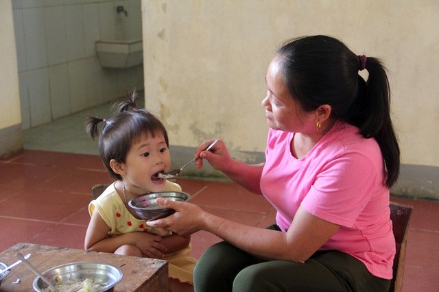 Hà Tĩnh: Chủ tịch tỉnh ký văn bản cho phép tuyển dụng 410 giáo viên mầm non, tiểu học - 1 Hà Tĩnh đang thiếu một lượng lớn giáo viên bậc tiểu học, mầm non do nhiều năm liền tỉnh không tổ chức tuyển dụng mới.