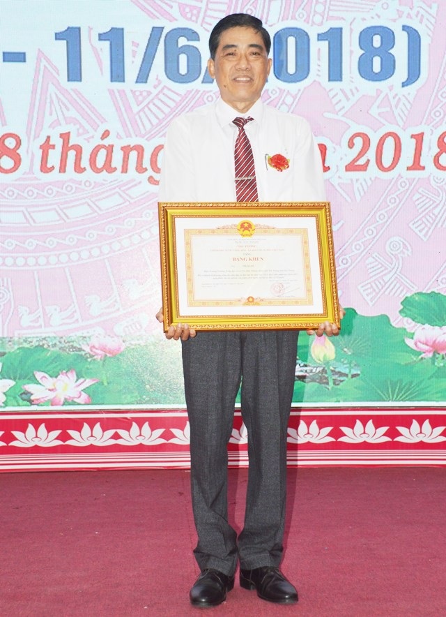 Người khởi xướng nhiều phong trào thiết thực trong trường học - 1 Thầy Thái Lợi.
