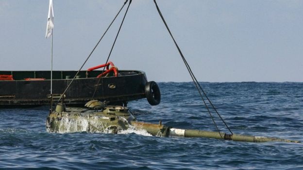 Lý do Lebanon nhấn chìm 10 xe tăng xuống biển - 4
(Ảnh: AFP)