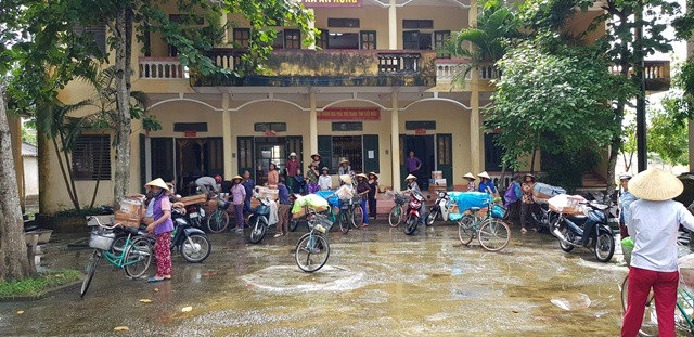 Tưởng được "siêu khuyến mãi", dân ngã ngửa vì mua hàng kém chất lượng giá cao - 1 Tưởng được "siêu khuyến mãi", dân ngã ngửa vì mua hàng kém chất lượng giá cao - 1