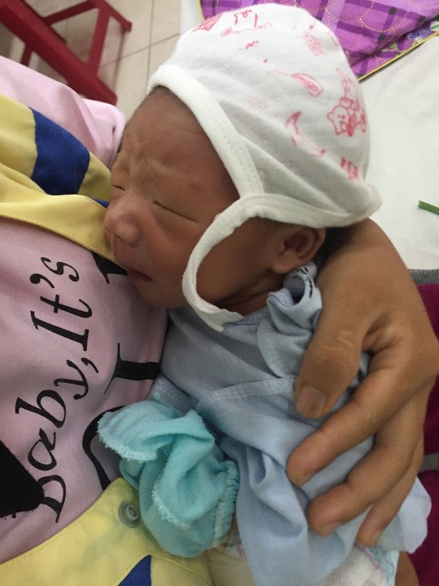 Hơn 84 triệu đồng đến với bé Lý Đức Siêu bị tim bẩm sinh - 1 Bé Siêu 20 ngày tuổi đã phải nhập viện để phẫu thuật tim bẩm sinh.