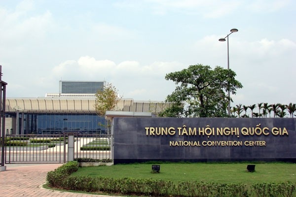 Đề xuất xây bể bơi, sân tennis ở khu biệt thự Trung tâm hội nghị Quốc gia - 1 Khu biệt thự được Ban quản lý dự án đầu tư xây dựng Nhà Quốc hội và Hội trường Ba Đình mới, Bộ Xây dựng hoàn thành tháng 1/2011, sau đó bàn giao cho Trung tâm hội nghị Quốc gia.