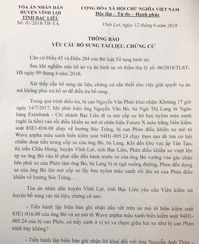 Đi đòi nợ, bị truy tố “cướp tài sản”: Ban Nội chính Tỉnh ủy Bạc Liêu sẽ giám sát việc xét xử! - 5 Gần một năm sau khi vụ việc xảy ra, TAND huyện Vĩnh Lợi mới có yêu cầu Viện KSND huyện lập biên bản ghi nhận dấu vết va chạm 2 xe máy.