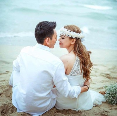 Ca sĩ Thanh Thảo bầu bí vẫn lái siêu xe thật “ngầu” - 4 Thanh Thảo đang sống cùng ông xã tại Mỹ.
