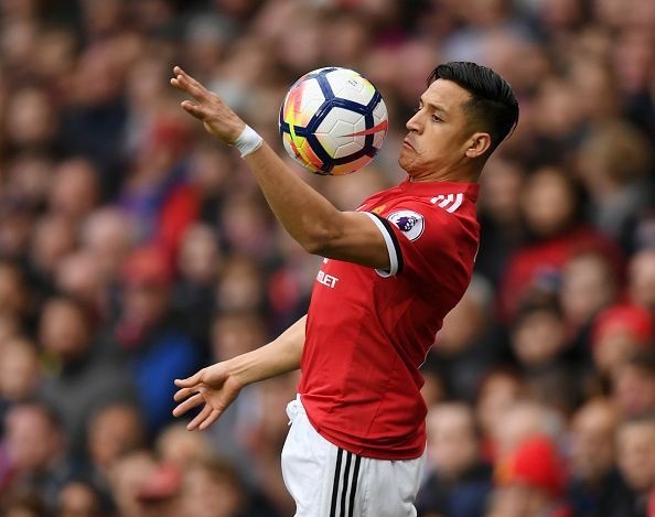 3 cầu thủ chủ chốt có thể giúp Man Utd hạ Leicester - 2 Sự sáng tạo và linh hoạt của Sanchez sẽ giúp MU chọc thủng hàng phòng ngự Leicester