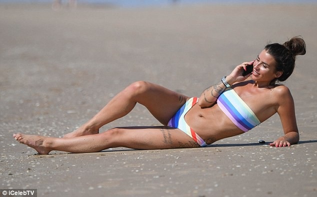 
Tuy nhiên sau khi sinh con gái, Jenny Thompson trở nên điềm tĩnh hơn
