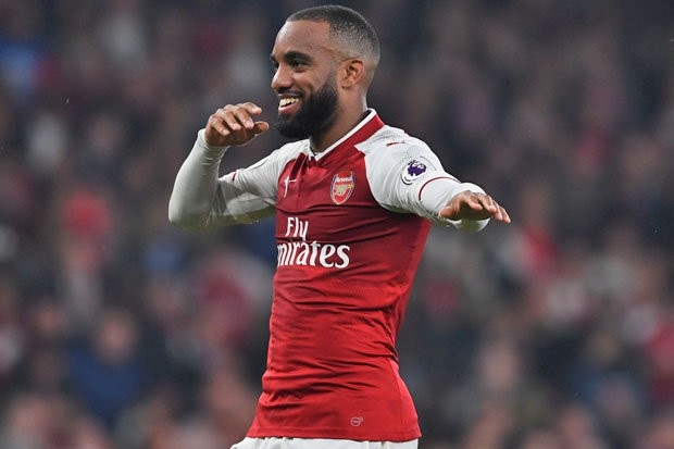 5 vị trí có thể "gồng gánh" Arsenal đại chiến Man City - 2 Lacazette luôn chơi bóng với rất nhiều sự hứng khởi