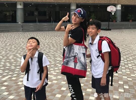Trương Bá Chi hạnh phúc khi làm mẹ đơn thân - 1 Trương Bá Chi hạnh phúc khi làm mẹ đơn thân - 1