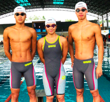 Đội tuyển bơi Việt Nam sẵn sàng cho Asiad 2018 - 2 Các VĐV trong trang phục thi đấu chính thức, được cho là sẽ giúp lướt nhanh hơn khi xuống nước