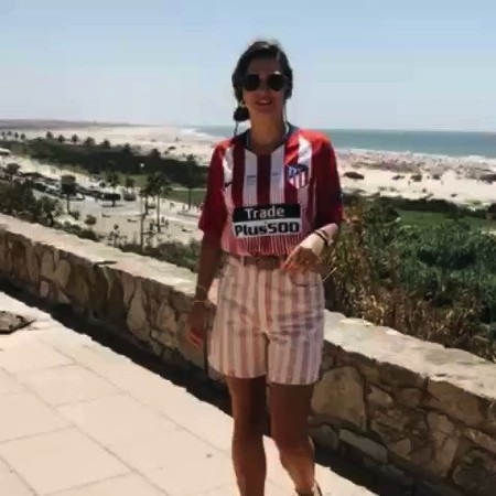 Beatriz Espejel đặc biệt cổ vũ Atletico Madrid