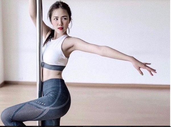 Thế nhưng Phương Ly của những năm gần đây đã khác, cô nàng hướng tới hình ảnh nghệ sĩ đa năng. Cô từng chia sẻ rằng: “Một ca sĩ với phong cách của một fashionista thì sao (cười)? Gần đây, Ly thay đổi hình ảnh và gu ăn mặc, được mọi người yêu thích hơn và bắt đầu được biết đến với vai trò một fashionista. Nhưng định hướng của Ly vẫn luôn hướng tới hình ảnh ca sĩ”.