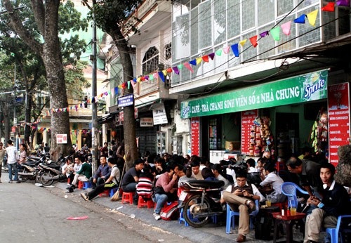 Hành trình trà sữa tạo dấu ấn trong lòng teen Việt - 1 “Trà chanh chém gió” đã từng là một trào lưu “hot” của giới trẻ Hà Nội và Sài Gòn
