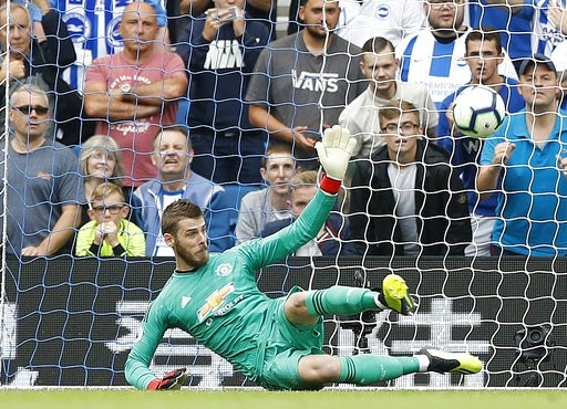 Brighton 3-2 MU: Thất bại ê chề - 5
De Gea thủng lưới tới ba bàn trong hiệp thi đấu thứ nhất