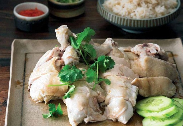 Dân mạng bênh vực cô gái bị chia tay vì... không biết chặt thịt gà - Ảnh 1. Dân mạng bênh vực cô gái bị chia tay vì... không biết chặt thịt gà - Ảnh 1.