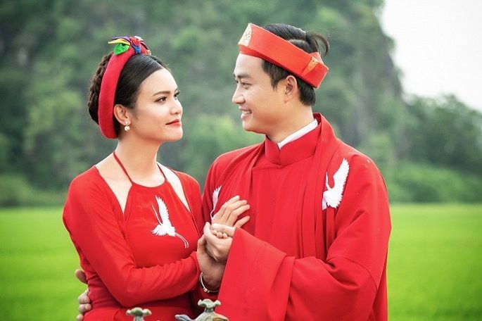 Ông bố “đẹp trai nhất” “Bố ơi! Mình đi đâu thế” trải lòng cuộc sống sau ly hôn - 3 Mặc dù Tiến Lộc ít tuổi hơn Phạm Phương Thảo, nhưng cặp đôi được đánh giá xứng lứa vừa đôi, cả hai đóng cặp ăn ý.