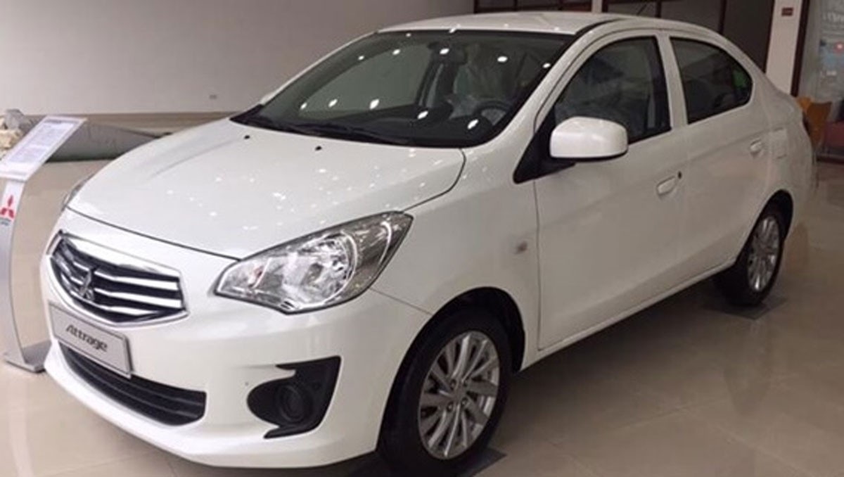 Đón tháng cô hồn, cả loạt ô tô thi nhau giảm giá - 1
Mẫu xe cỡ nhỏ Mitsubishi Attrage được giảm giá từ 20-30 triệu đồng.