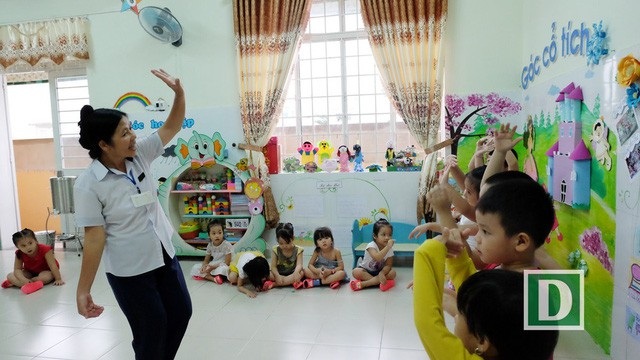 Đà Nẵng: Thiếu giáo viên đạt tiêu chí tuyển dụng - 1
Đà Nẵng thiếu giáo viên ở bậc mầm non, tiểu học do không đủ hồ sơ tuyển dụng đạt tiêu chí giáo viên phải có trình độ đại học trở lên (ảnh minh họa)