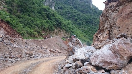 Nhà máy xi măng nổ mìn đào đá, người dân hoảng sợ, tỉnh Lạng Sơn có ý kiến gì? - Ảnh 1. Nhà máy xi măng nổ mìn đào đá, người dân hoảng sợ, tỉnh Lạng Sơn có ý kiến gì? - Ảnh 1.