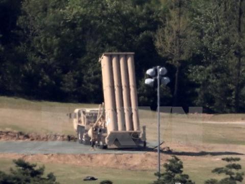 Trừng phạt mọi quốc gia mua S-400, Mỹ bất lực? - 3
S-400 không những khiến THAAD lao đao
