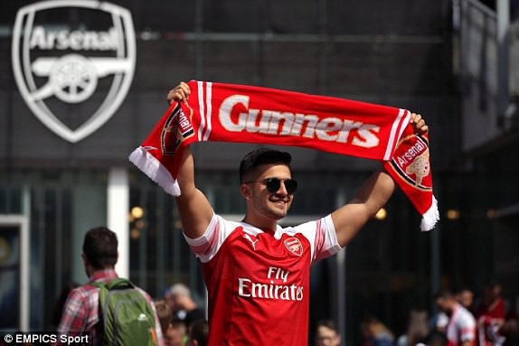 Arsenal 3-1 West Ham: Chiến thắng đầu tay của Emery - 15