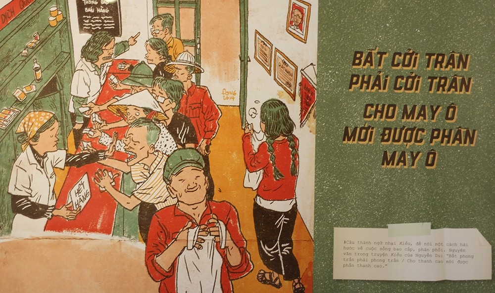 "Thương nhớ thời bao cấp" qua triển lãm tranh ở Hà Nội - 8 Những câu vè gợi nhớ lại cuộc sống thời bao cấp, khơi dậy nhiều kỷ niệm xa xôi về một thời đã qua trong ký ức của nhiều người.