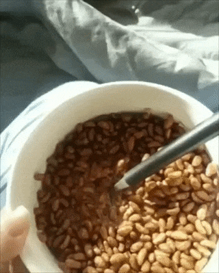 “Cười thả ga” với loạt ảnh động về những khoảnh khắc hài hước - 6 Ánh mắt đó