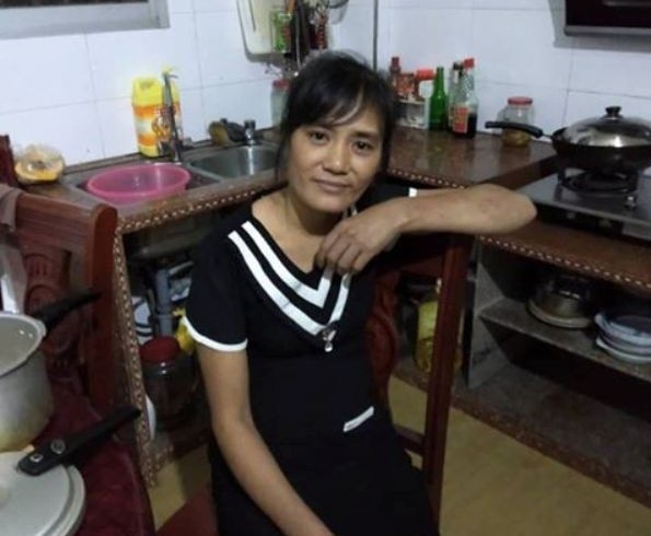 Bất ngờ tìm được con gái mất tích 28 năm trước nhờ Facebook - 1
Hình ảnh chị Vân nhờ người đưa lên Facebook để tìm kiếm người thân.