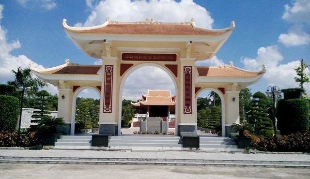 Trưng bày hơn 200 tư liệu quý về Chủ tịch Hồ Chí Minh - 1 Khu tưởng niệm Chủ tịch Hồ Chí Minh tại tỉnh Cà Mau.