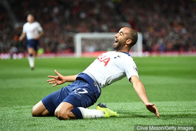 Đội hình tiêu biểu vòng 3 Premier League - 3
Lucas Moura ghi 2 bàn thắng vào lưới MU