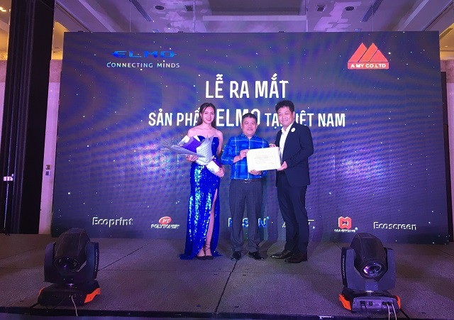 Máy chiếu vật thể - công nghệ hỗ trợ giáo dục tiên tiến của Nhật Bản đã có mặt tại Việt Nam - 1 Máy chiếu vật thể - công nghệ hỗ trợ giáo dục tiên tiến của Nhật Bản đã có mặt tại Việt Nam - 1