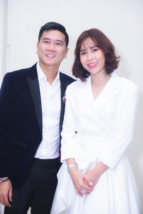 Bảo Anh bắt tay Khắc Hưng “đấu” với vợ chồng Hồ Hoài Anh - 1 Cặp đôi Hồ Hoài Anh- Lưu Hương Giang.
