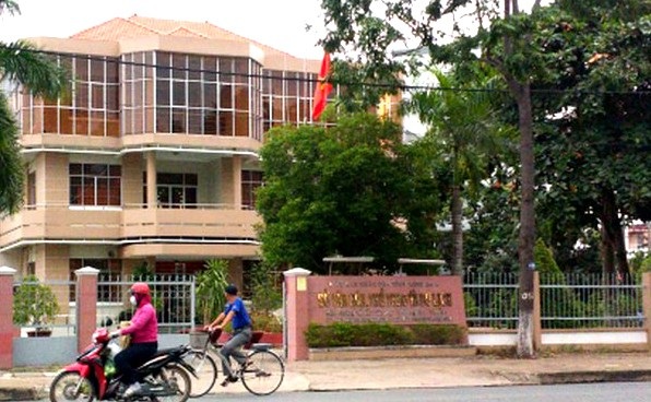 Sở VH-TT&DL Long An thanh toán "nhầm" hàng trăm triệu đồng - 1 Các dự án do Sở Văn hóa - Thể thao và Du lịch Long An làm chủ đầu tư bị Thanh tra tỉnh phát hiện có nhiều sai phạm.