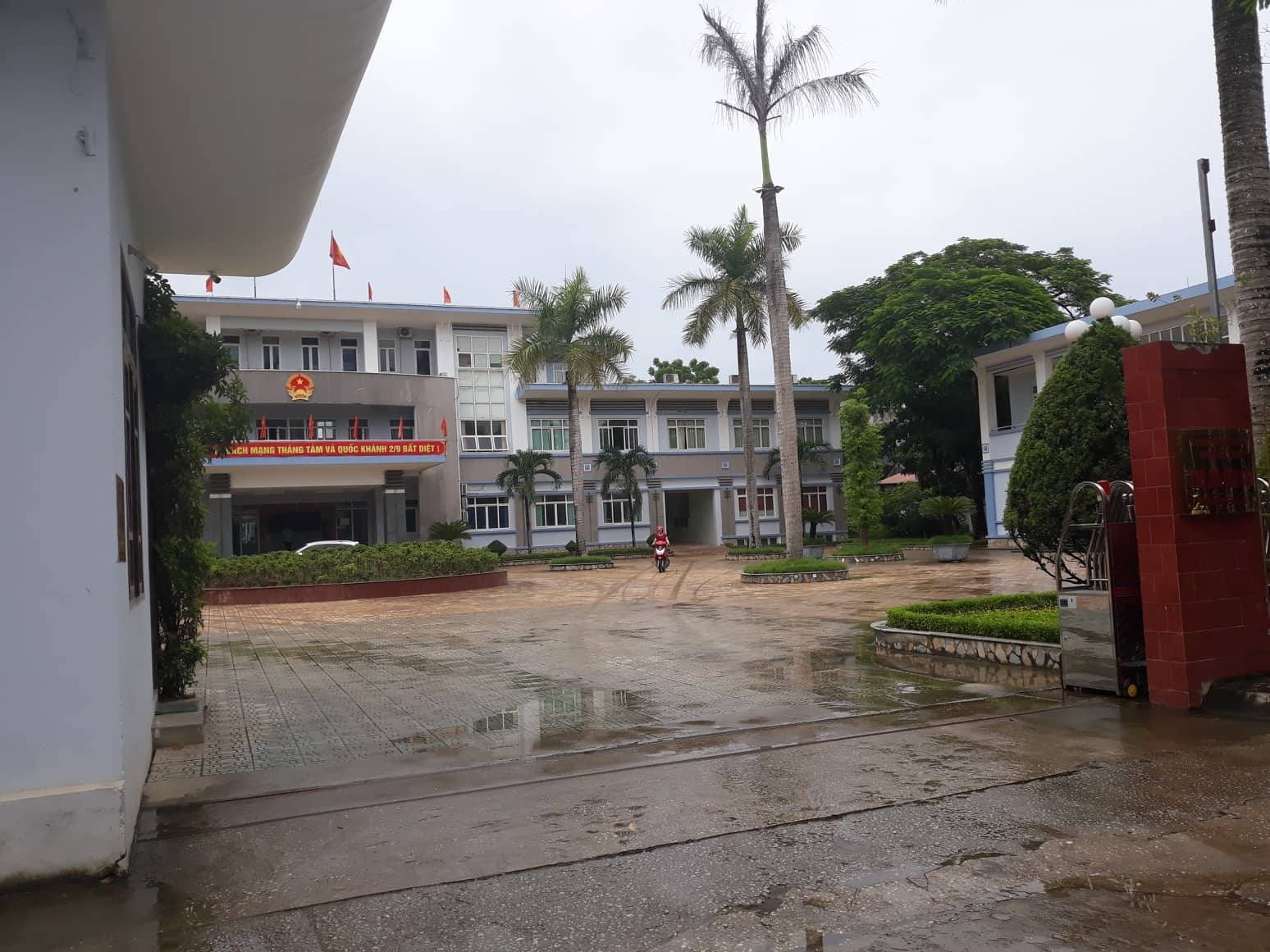 Nữ phó phòng được “ưu ái” bổ nhiệm khi thiếu nhiều tiêu chuẩn tại Thanh Hóa - Ảnh 2.