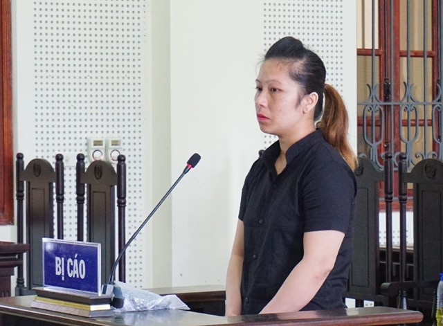 “Giúp” hai sơn nữ lấy chồng Trung Quốc, góa phụ lĩnh án tù - 1 Bị cáo Lô Thị Ngọc