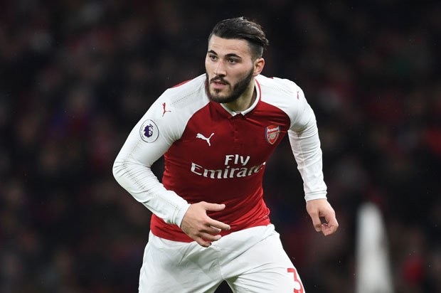 
Sead Kolasinac phải nghỉ thi đấu 10 tuần
