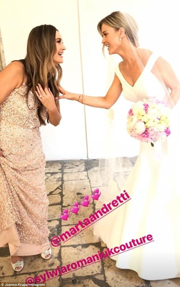 
Cặp đôi được cho là mâu thuẫn vì người đẹp 39 tuổi không chịu sinh con
