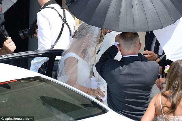 
Joanna Krupa từng chia sẻ với báo chí cô là người đam mê công việc
