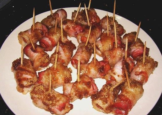 Cách làm thịt ba chỉ cuốn xúc xích nướng thơm lừng cho cả tuần no đủ - 4 Cách làm thịt ba chỉ cuốn xúc xích nướng thơm lừng cho cả tuần no đủ - 4