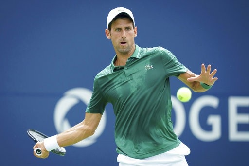 Djokovic chơi ổn định ngay từ vòng đầu tiên của Roger Cup