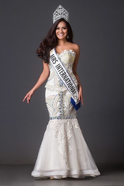Thêm một cuộc thi nhan sắc chính thống dành riêng cho các quý bà - 2 Hoa hậu Quý bà Quốc tế 2017, Jessica Eribal.