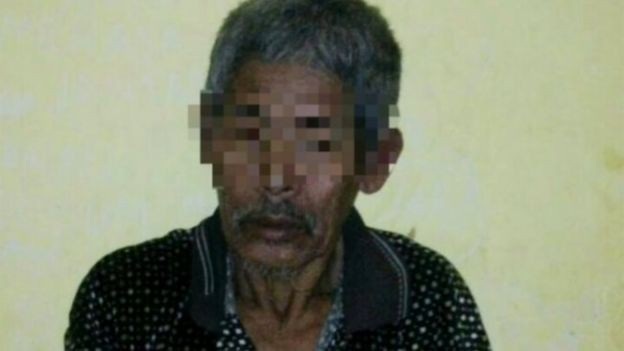 Indonesia: Pháp sư 83 tuổi lạm dụng tình dục cô gái trẻ 15 năm trong hang đá - 2
Nghi phạm Jago (Ảnh: Cảnh sát Indonesia)