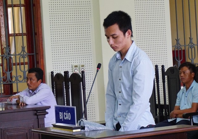 Tranh chấp đất, nam thanh niên hạ sát hàng xóm - 1 Bị cáo Phan Đình Quảng tại phiên tòa