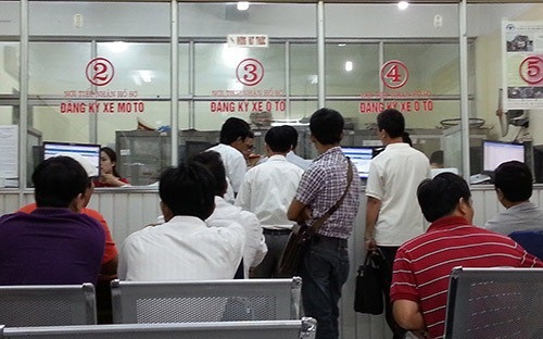 
Phí trước bạ đối với ô tô, xe máy lại sắp biến động lớn.
