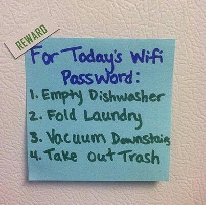 "Vò đầu bứt tai" với những mật khẩu Wi-Fi thách đố người xem - 4 Muốn có mật khẩu Wi-Fi thì phải làm việc nhà trước đã.